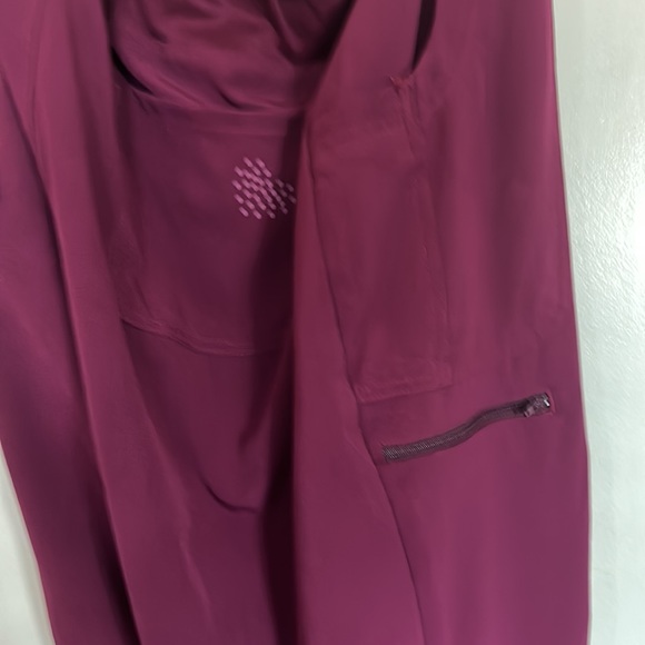 Medical Scruggs - Picture 2 of 9